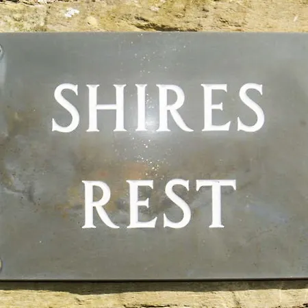 Shires Rest - Family In Cornwall With Garden And Magnificent V Отель